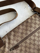 Vintage Gucci GG Canvas Messenger / Crossbody Bag (One Size)