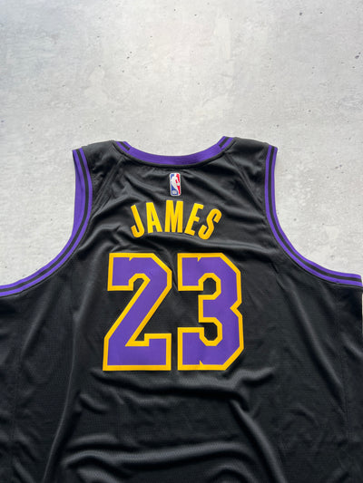 2023/24 LA Lakers 'James 23' swingman city edition jersey (XXL)