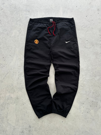 2006 Nike Manchester United baggy Track Pants (L/XL)