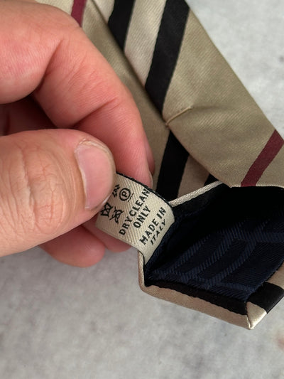 00's Burberry Nova Check Silk Tie (One Size)