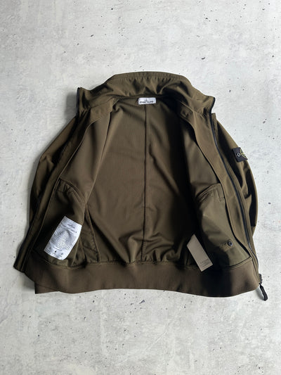 SS/16 Stone Island Light Soft Shell-R Zip Up Jacket (M)