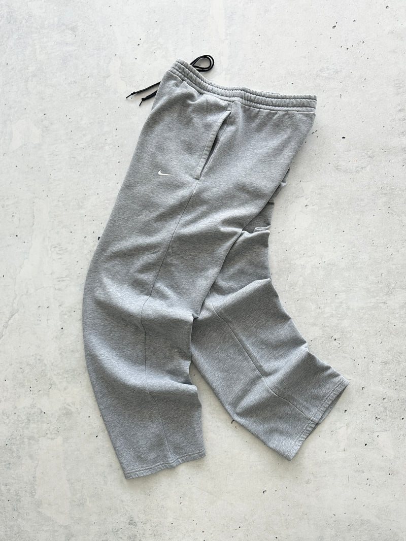 Nike Swoosh Baggy Track Pants (L)