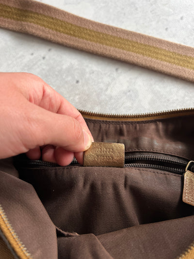 Gucci GG Canvas Shoulder / Crossbody Bag (One Size)