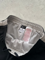 Nike Swoosh Baggy Shorts (S)