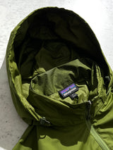 Patagonia hooded zip up stow away jacket (M)